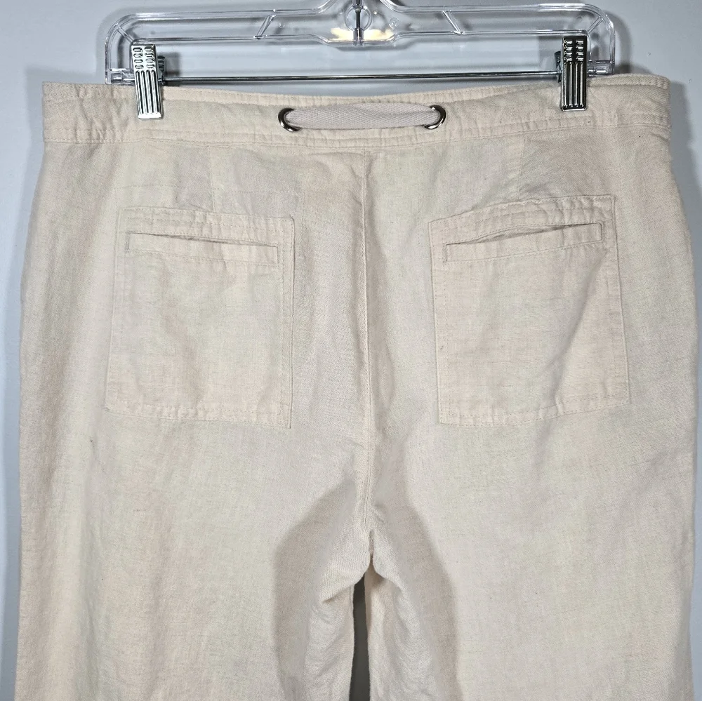 Banana Republic stylish breathable